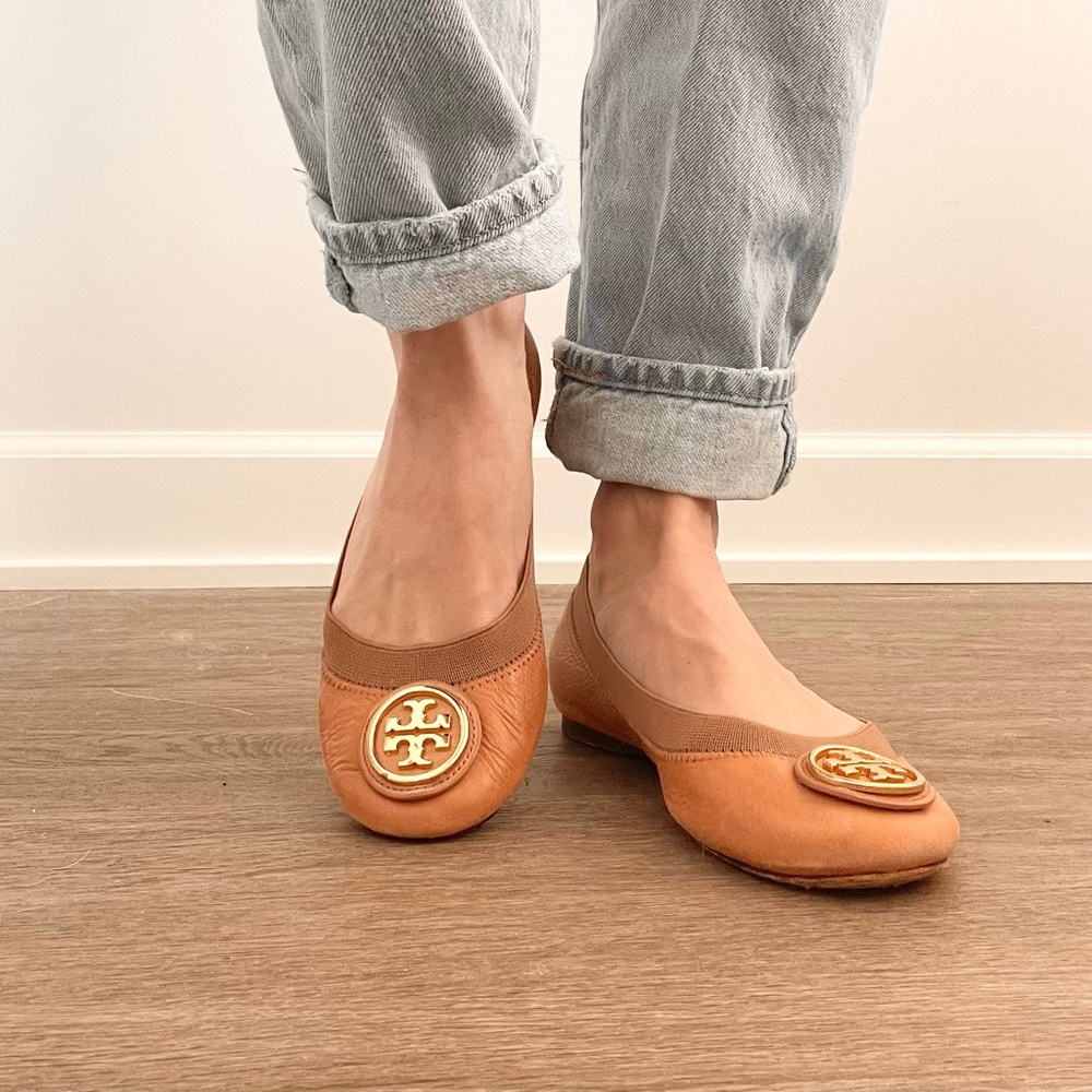 Tory Burch Brown Leather Flats with Gold Logo